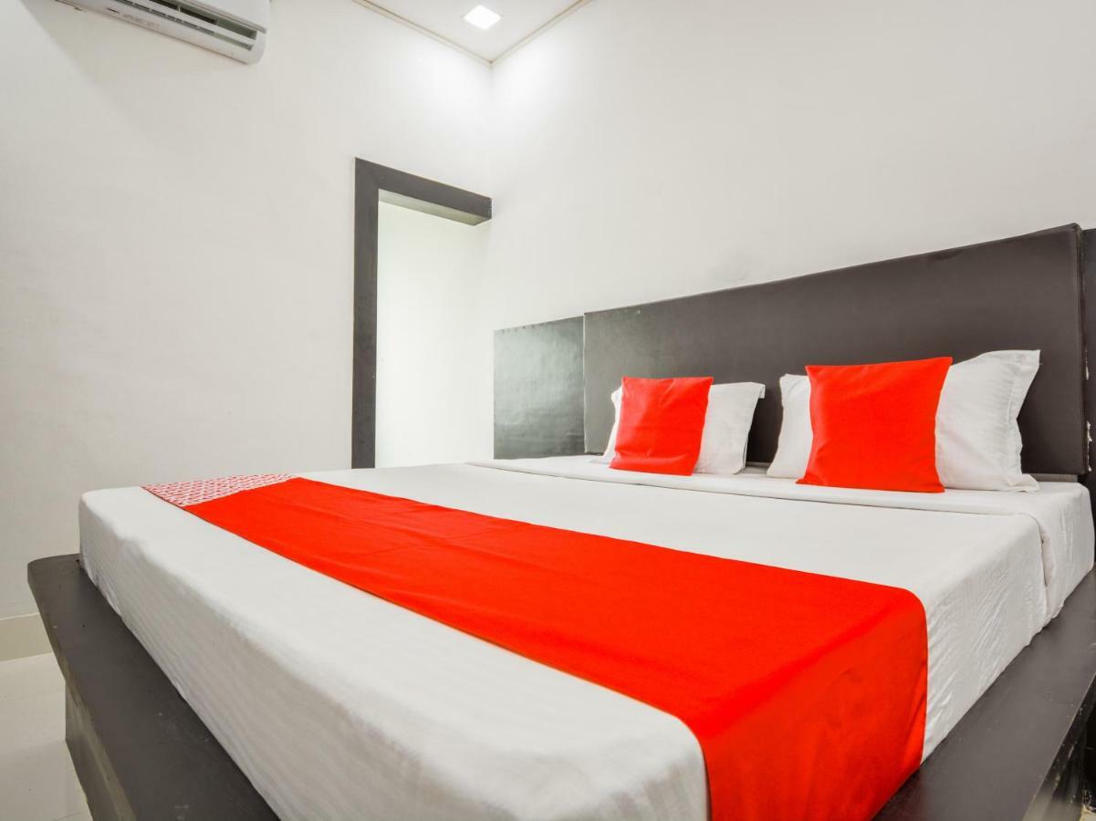 Oyo 43505 Hotel The White House Hisār Extérieur photo