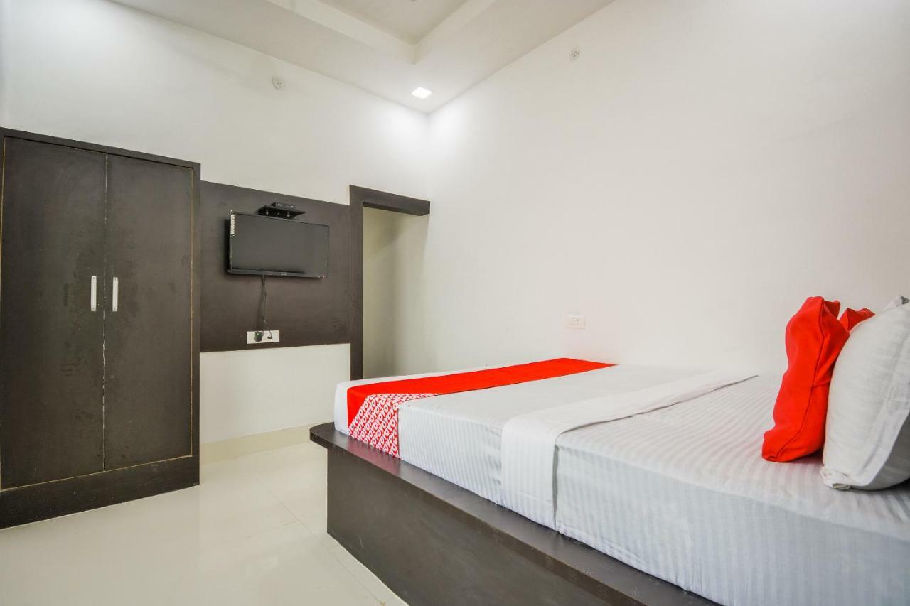 Oyo 43505 Hotel The White House Hisār Extérieur photo