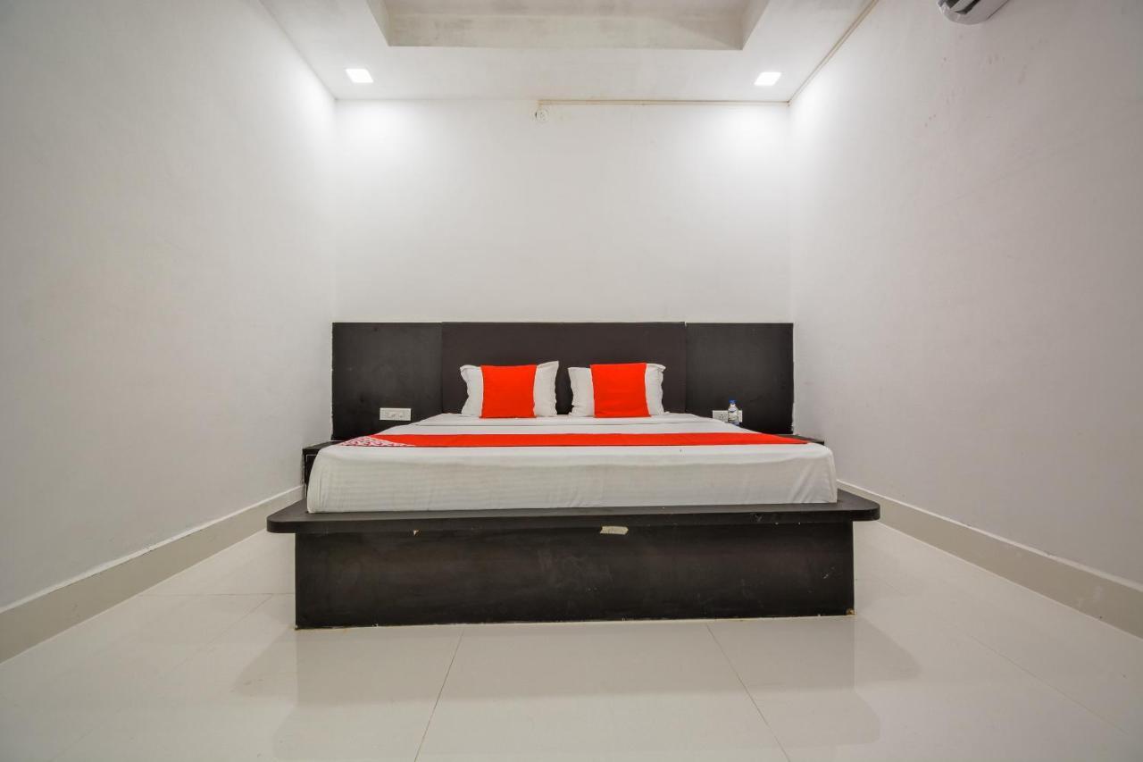 Oyo 43505 Hotel The White House Hisār Extérieur photo